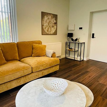 Eastwood Lodge Apartment No1 伍德哈尔温泉水疗 外观 照片