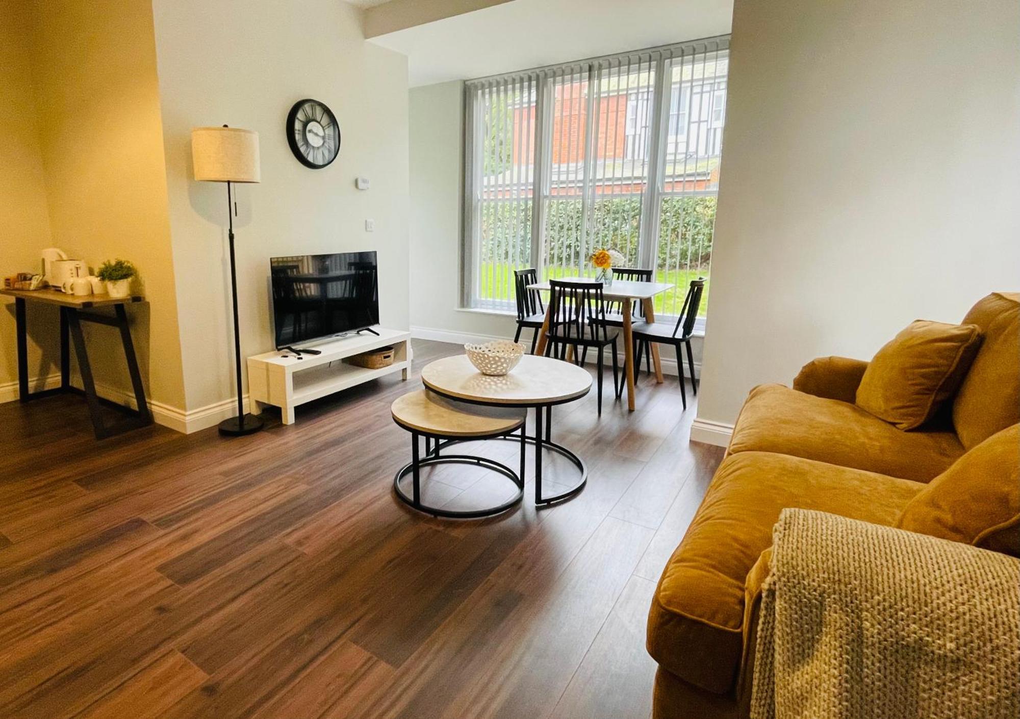 Eastwood Lodge Apartment No1 伍德哈尔温泉水疗 外观 照片
